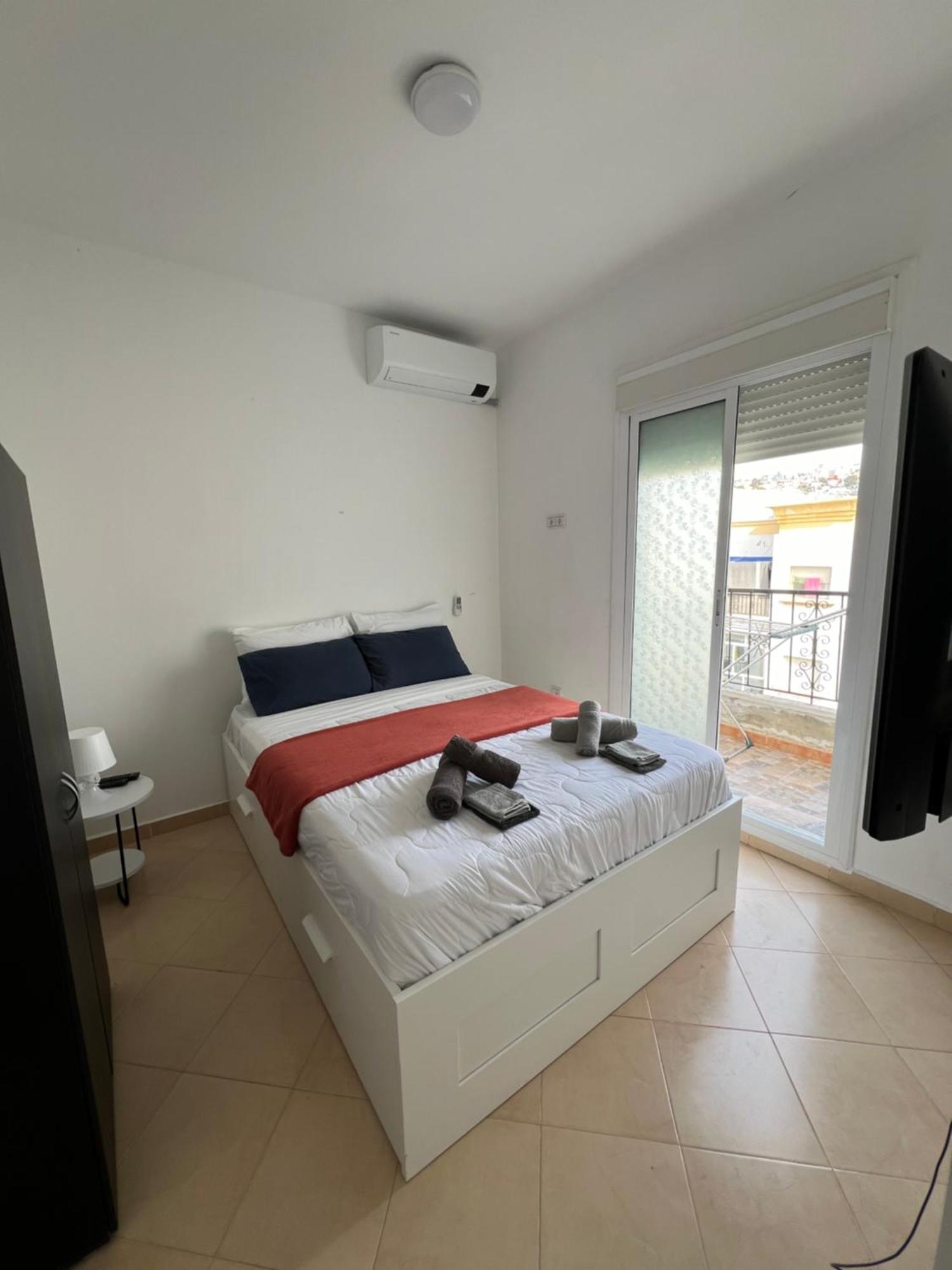 Appartement Spacieux & Lumineux Tangeri Esterno foto